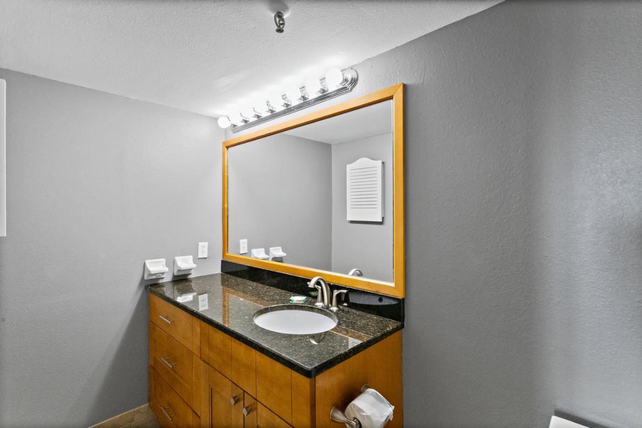 #502 Beach Place Condos - Nightly Rental St. Pete Beach Exterior photo
